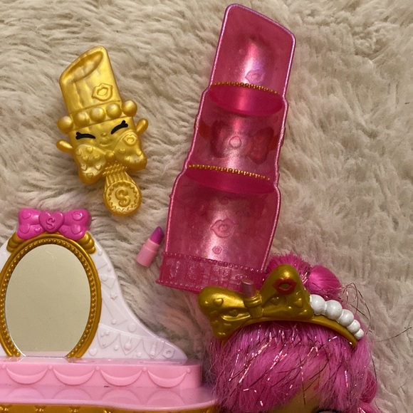 Shopkins Shoppies Shoppie Doll Lippy Lulu’s beauty boutique - Picture 5 of 6
